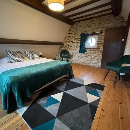 Gite De La Petite Tour Pontorson Kültér fotó