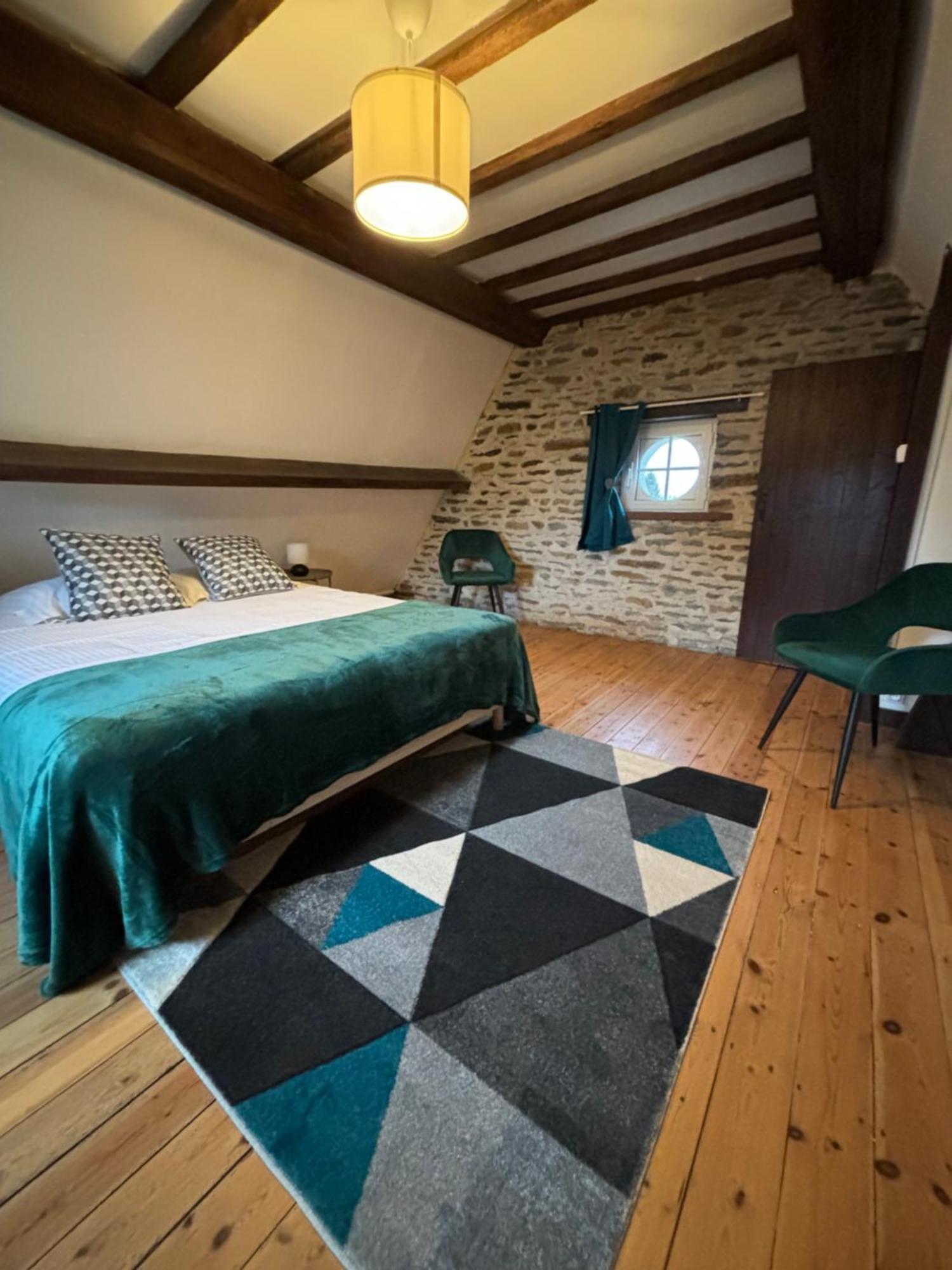 Gite De La Petite Tour Pontorson Kültér fotó